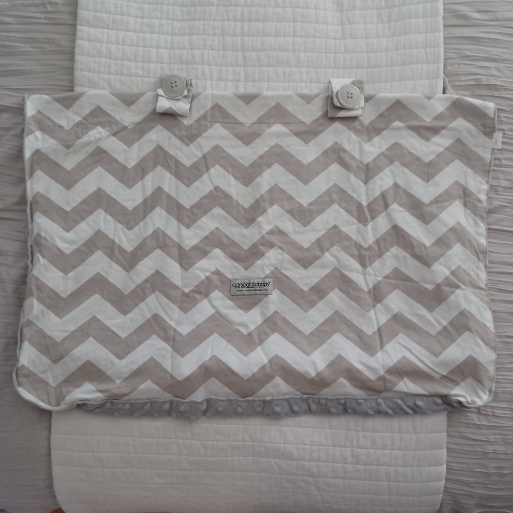 Carseat canopy cover. Chevron gray beige and white.  Soft velvety grey inside.
